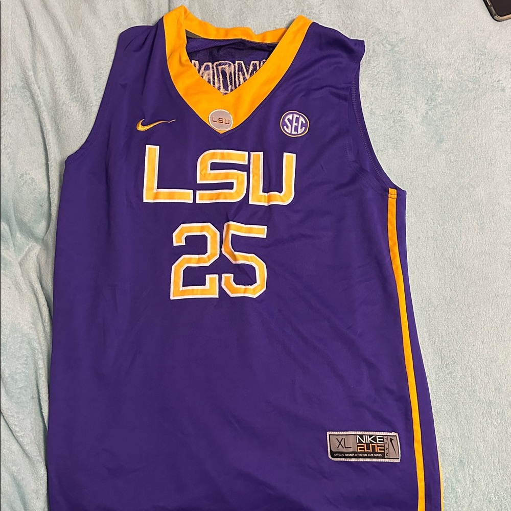 Nike LSU Jersey in Purple and Yellow
Ben Simmons College basketball jersey